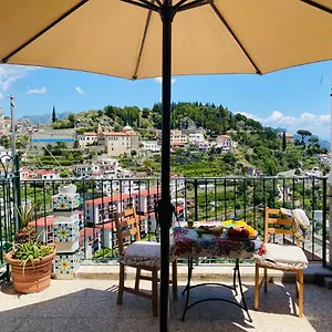 Lucy's House - Comfortable In Amalfi